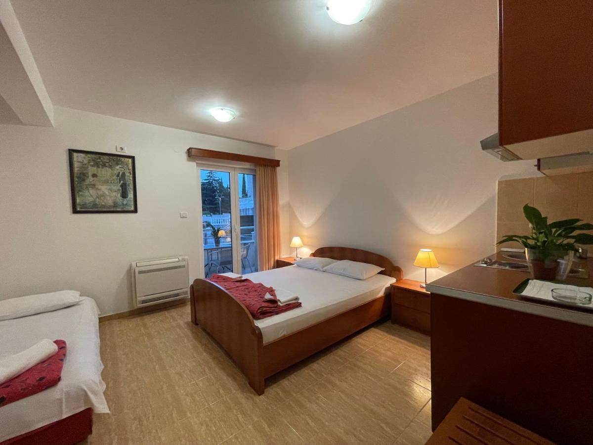 Apartments Boreta Becici 布德瓦 外观 照片