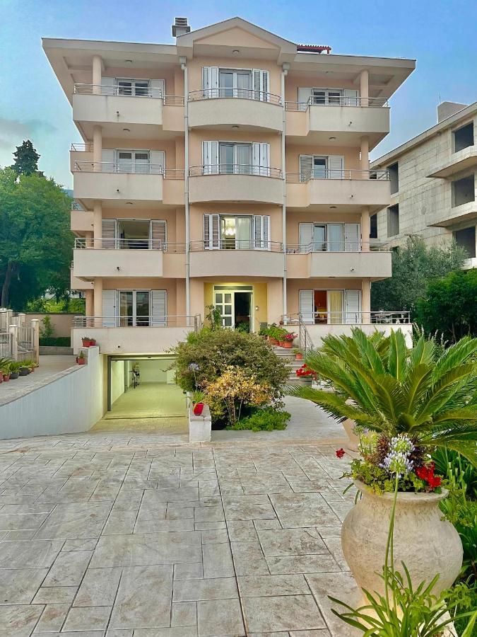 Apartments Boreta Becici 布德瓦 外观 照片