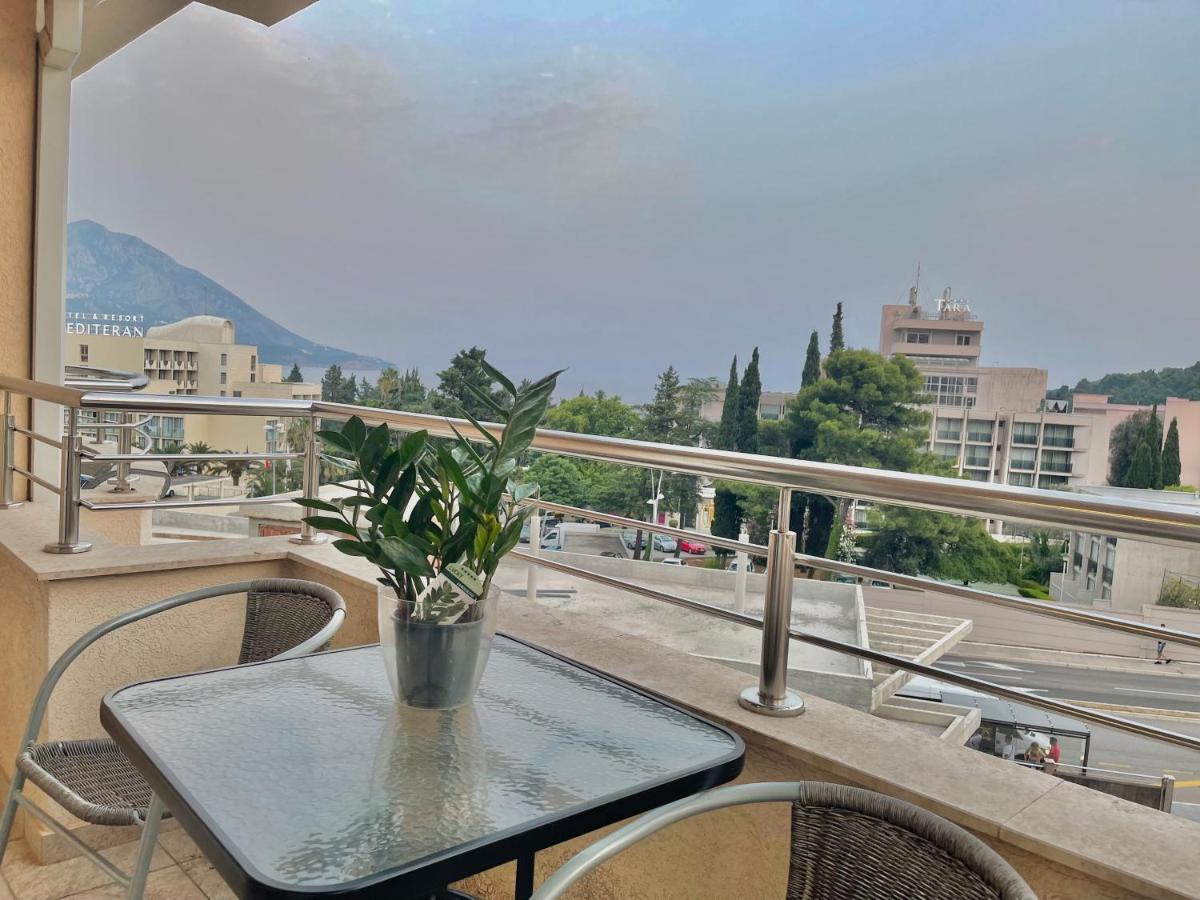 Apartments Boreta Becici 布德瓦 外观 照片