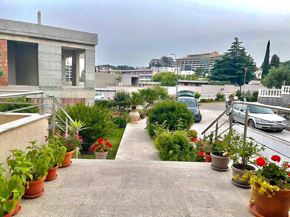 Apartments Boreta Becici 布德瓦 外观 照片