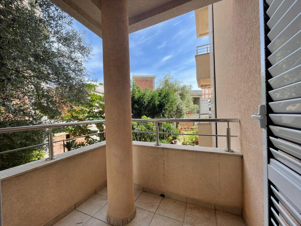 Apartments Boreta Becici 布德瓦 外观 照片